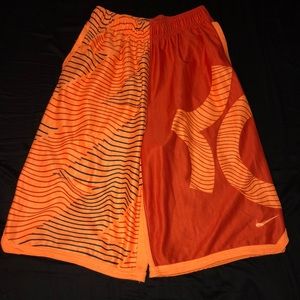 Light and Dark Orange KD NIKE basketball shorts!🧡